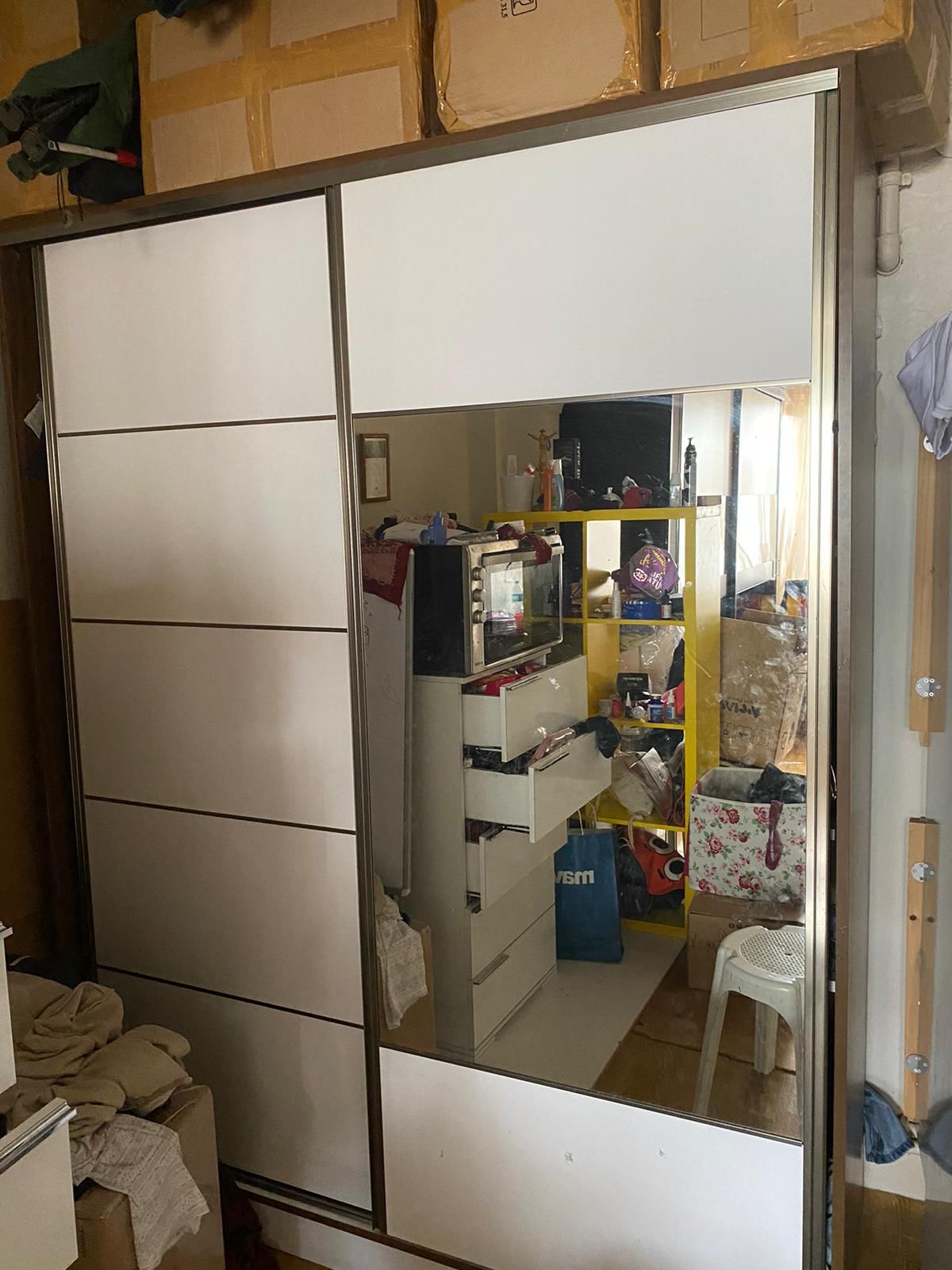 spot sürgülü aynalı elbise dolabı ucuz